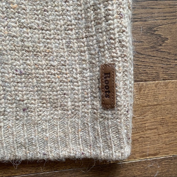 Roots Wool Sweater - Picture 2 of 7